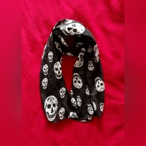 2/$20! Sheer silk skull printed scarf, large but lightweight